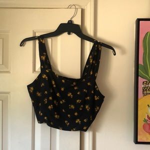 Womens floral print elastic crop tank size XL